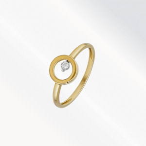 Bague dorée avec un petit diamant